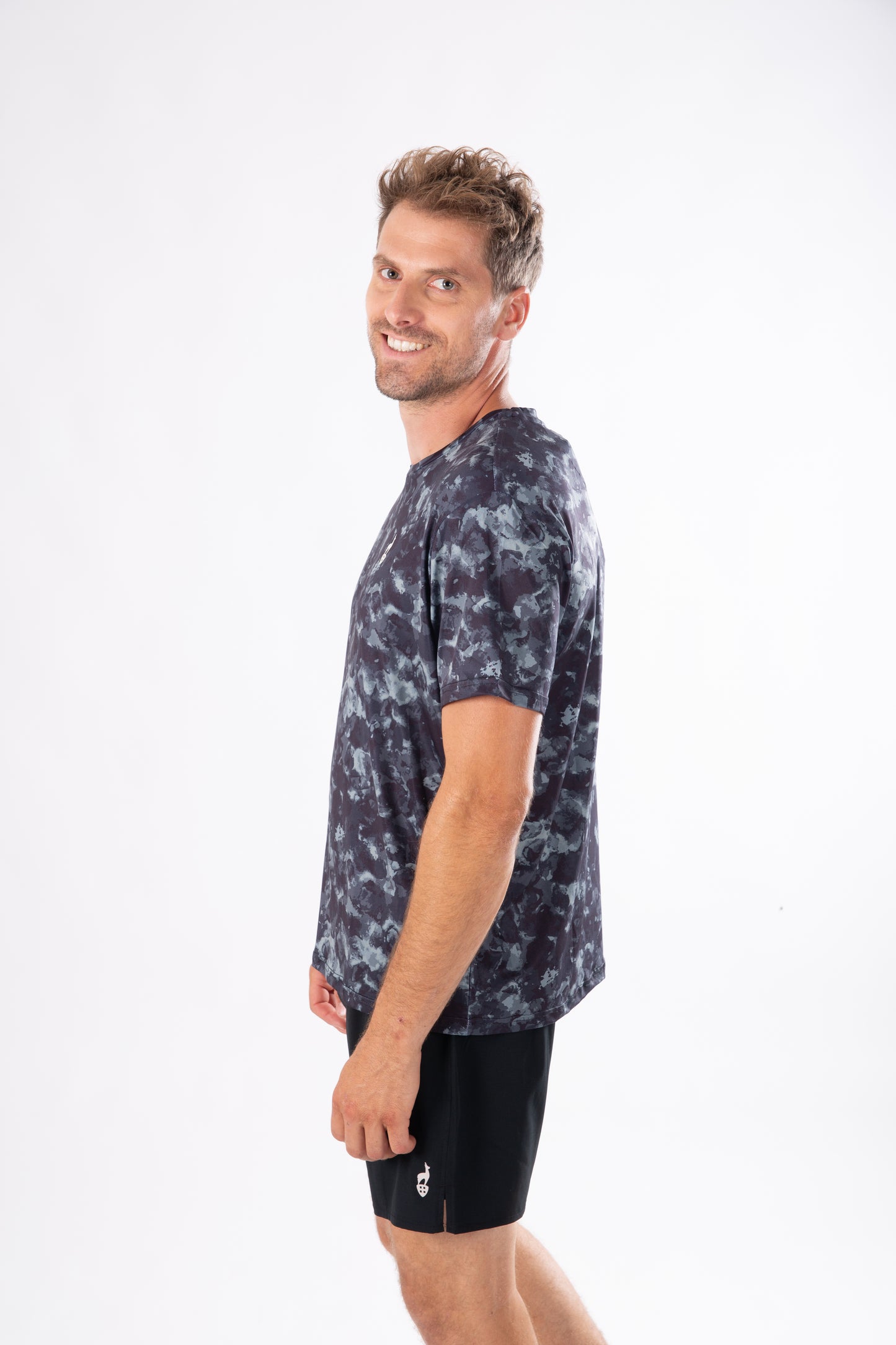 Sport-T-Shirt - TOMMY Black AOP - Atmungsaktivität