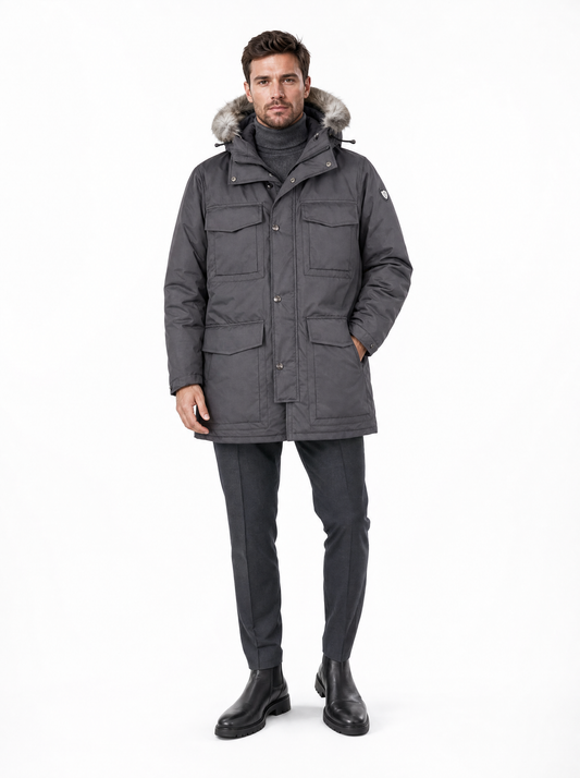 Postcard CHONGTAR FUR Herren Winterjacke Schwarz – am Model